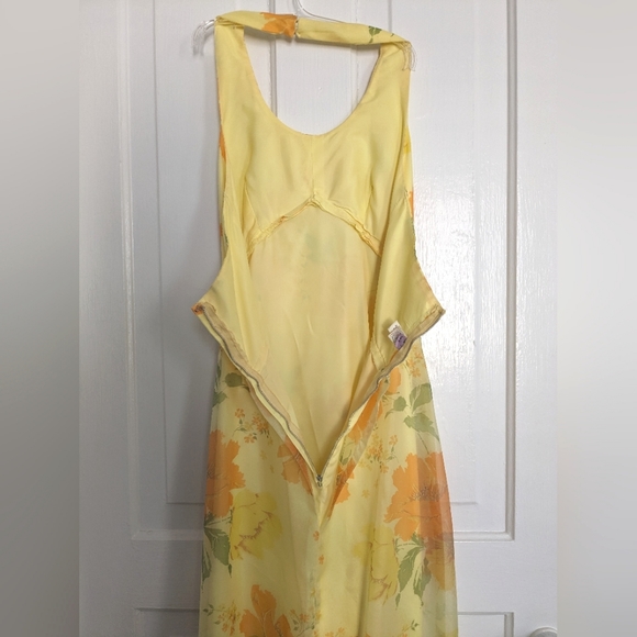 Vintage 70s ILGWU Floral Floor Length Gown - Picture 7 of 12